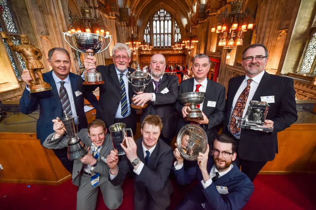 Caption: back row, l-r: Keith Galbraith, Galbraith Brewing; Alan Pateman, Elgood’s Brewery; Wil Wood, Lacons Brewery; John Keeling, Fuller Smith & Turner; Ian Hamilton, Sullivan’s Brewing. Front row, l-r: Rob Topham, Camden Town Brewery; Ewen Gordon, Saltaire Brewery; Glenn Williams on behalf of Zeffer Cider